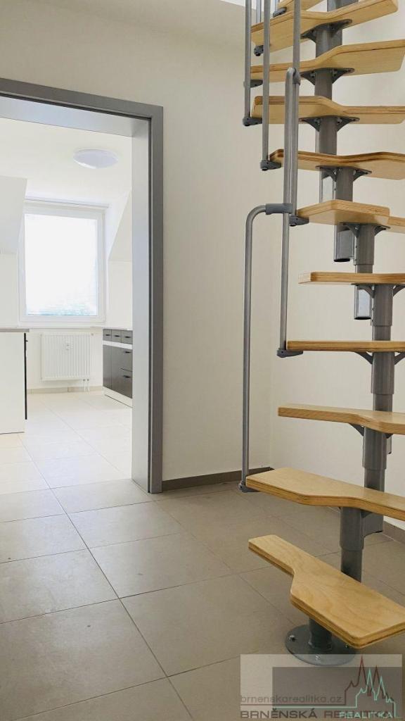 Pronájem bytu 4+kk 79 m2, Slavkov u Brna – náhled fotky 9