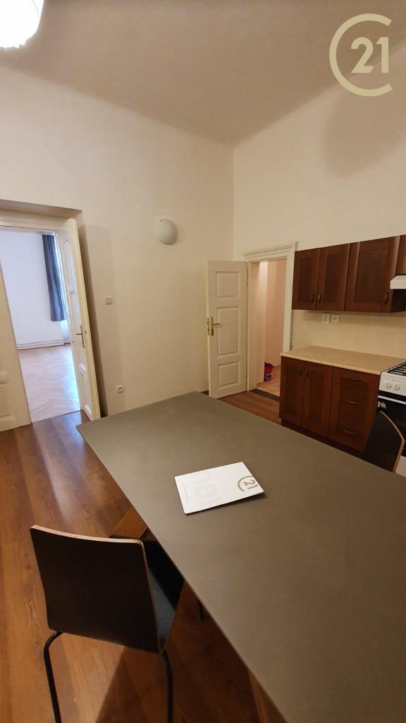 Pronajem bytu 4+1 170 m2