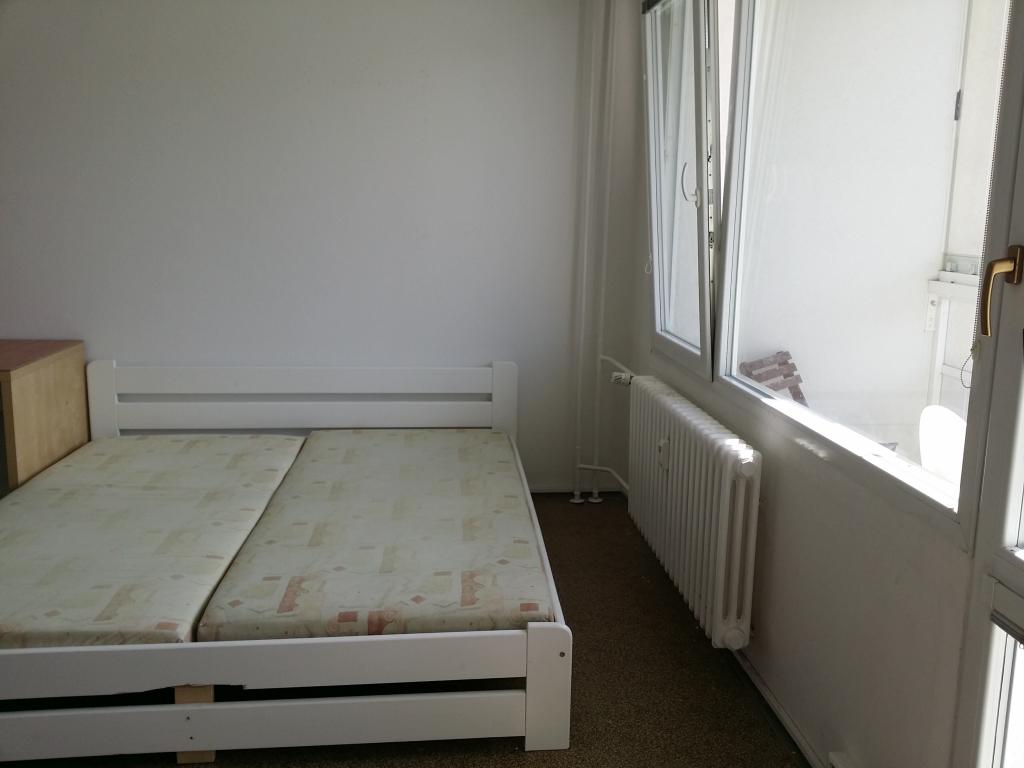 Pronajem bytu celý pokoj 20 m2