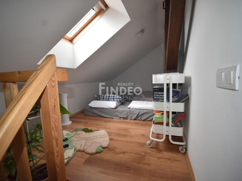 Pronájem bytu 1+kk 40 m2