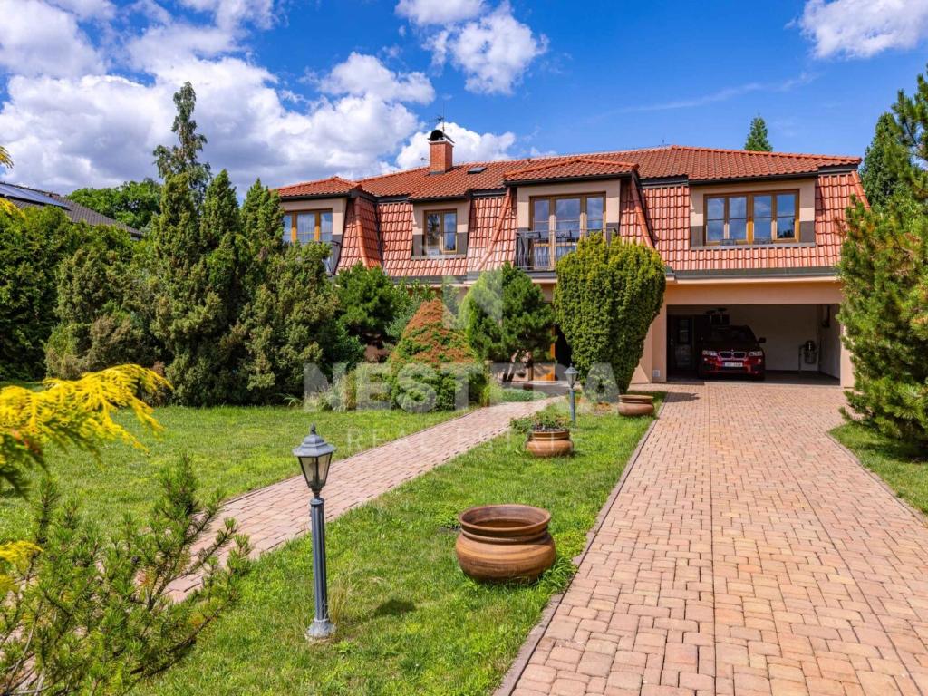 Prodej domu 444 m2