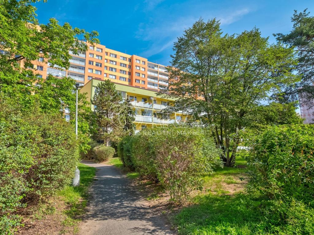 Prodej bytu 2+1 39 m2, Praha – náhled fotky 17