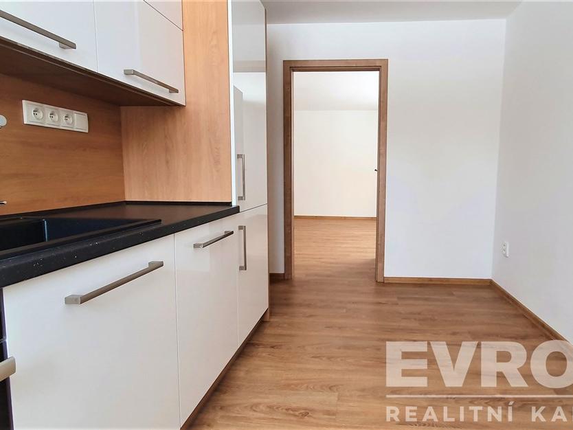 Pronájem bytu 2+1 67 m2