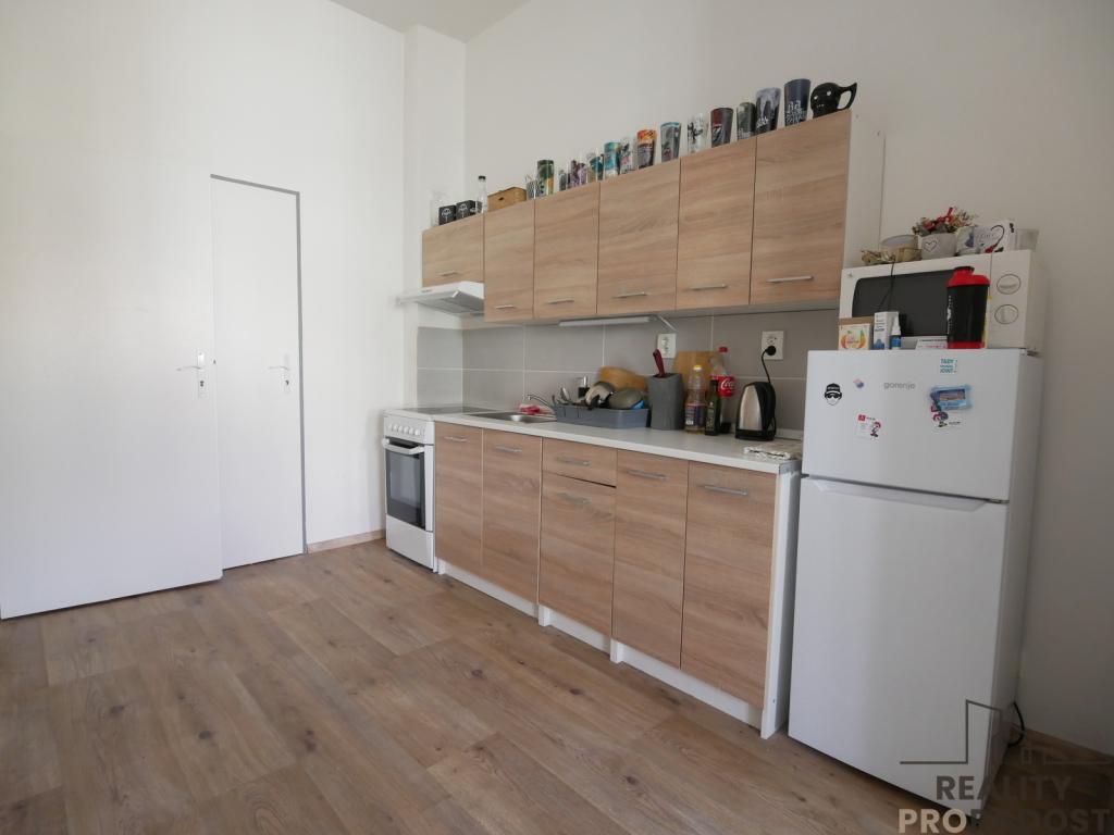 Pronájem bytu 1+kk 42 m2