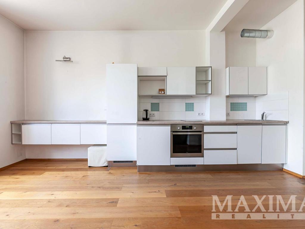 Pronájem bytu 2+kk 102 m2