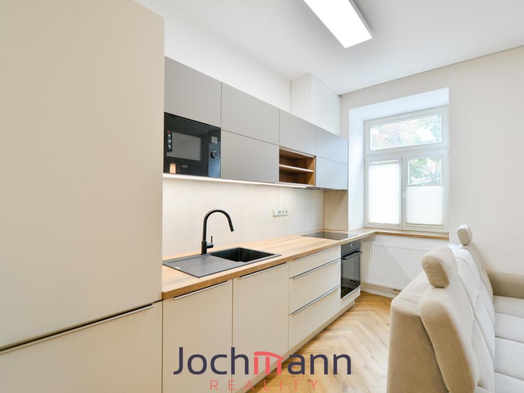 Pronájem bytu 2+kk 57 m2, Na Sadech, České Budějovice – České Budějovice 3