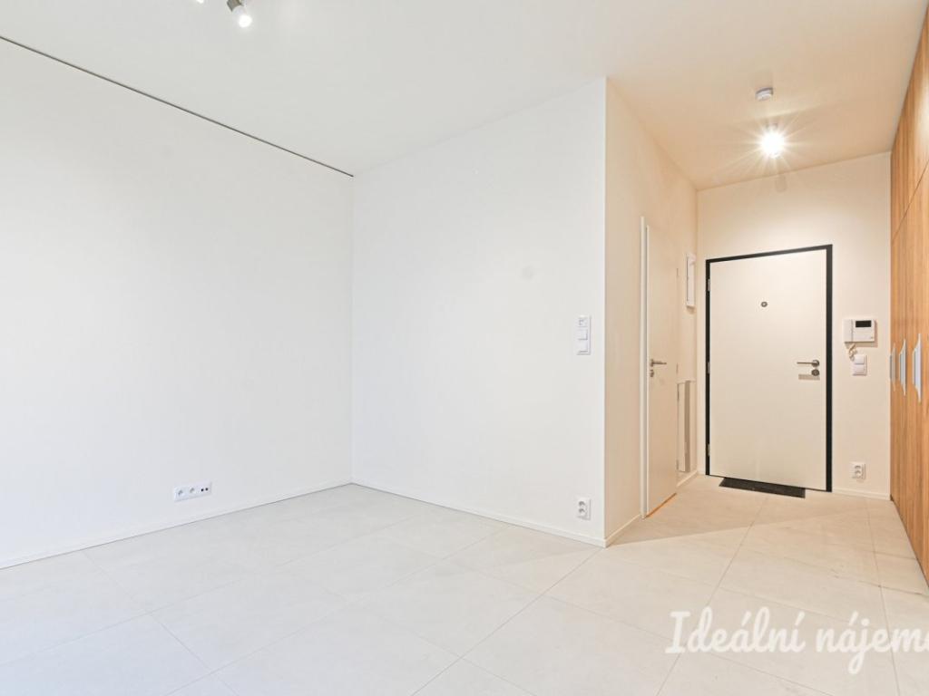 Pronájem bytu 1+kk 23 m2