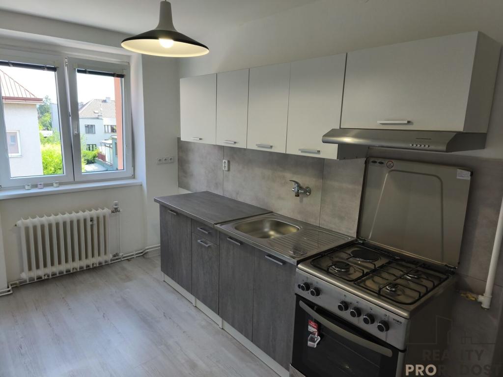 Pronájem bytu 2+1 68 m2