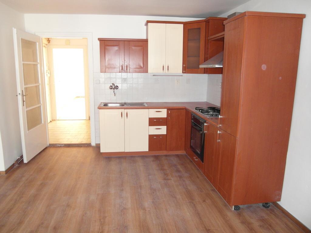 Listing 1