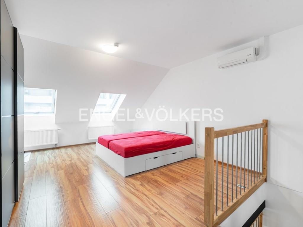 Pronájem bytu 2+kk 68 m2