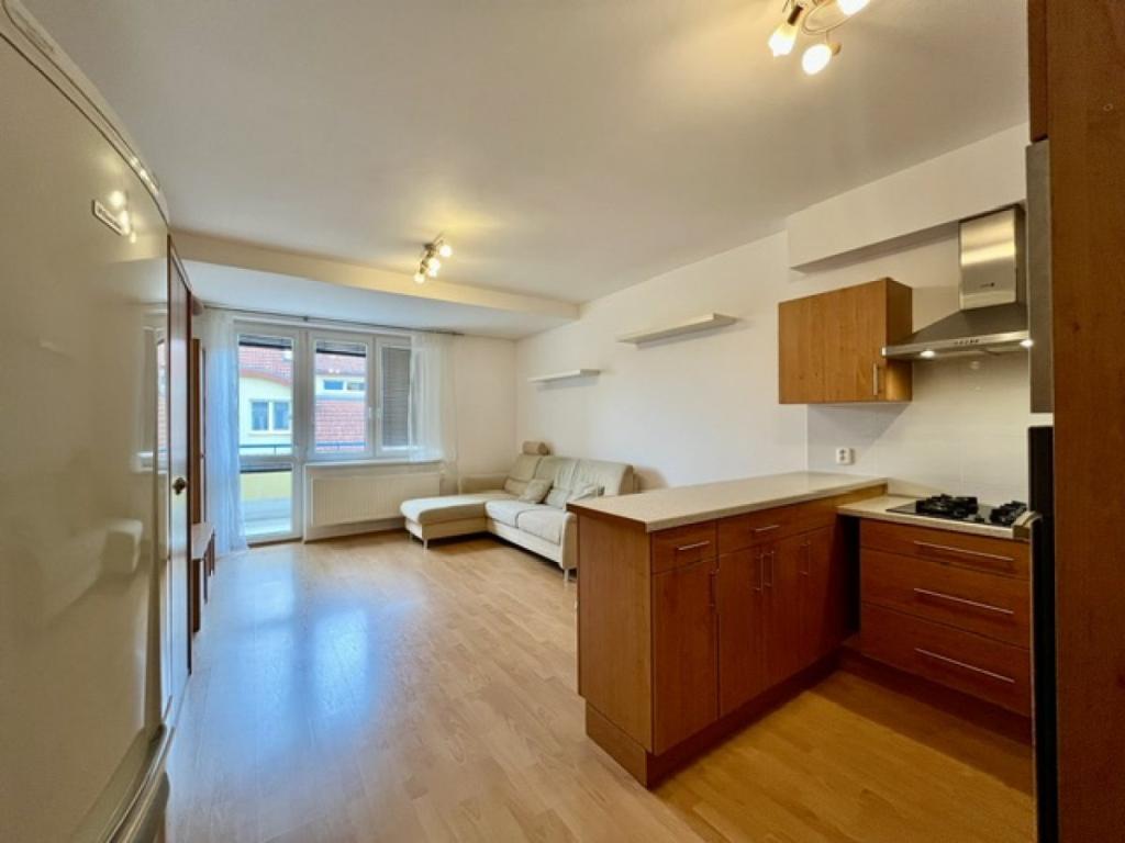 Pronájem bytu 2+kk 50 m2