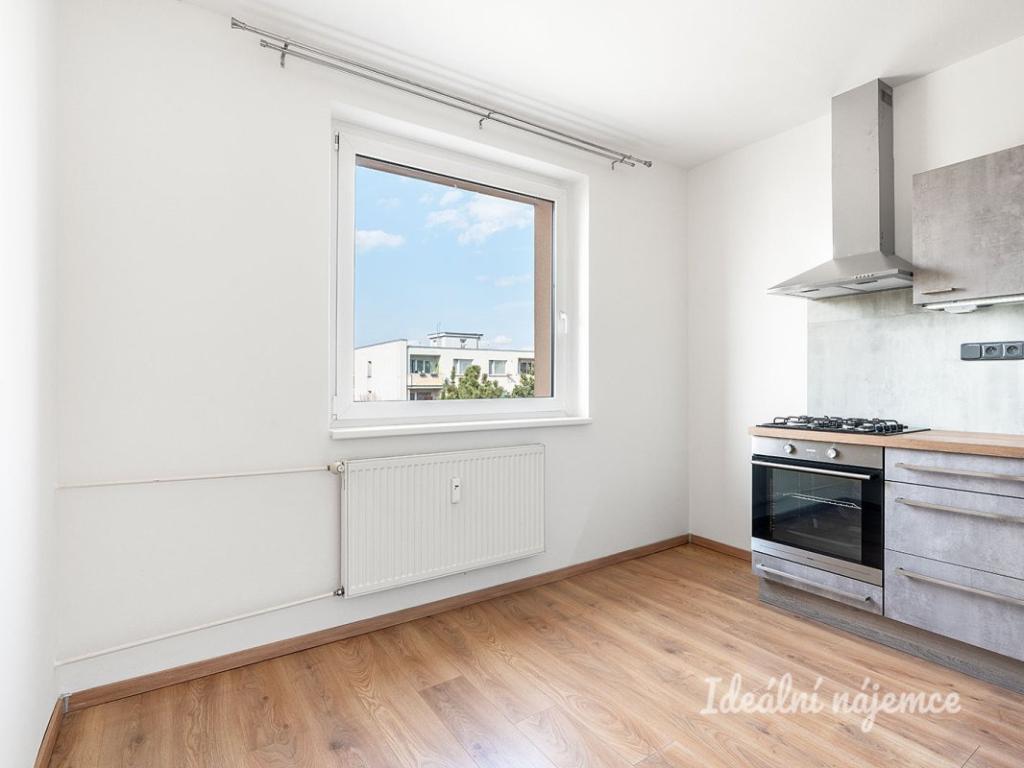 Pronájem bytu 2+1 60 m² - View 5