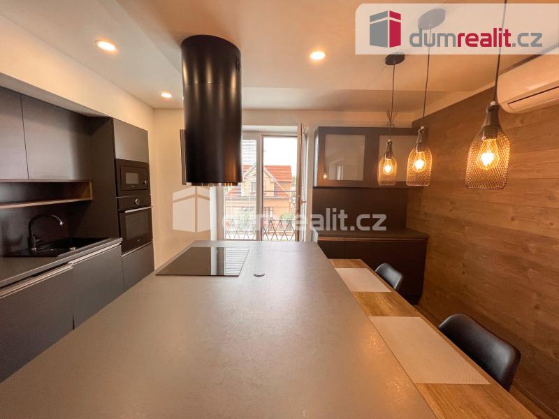 Pronájem bytu 2+kk 54 m2
