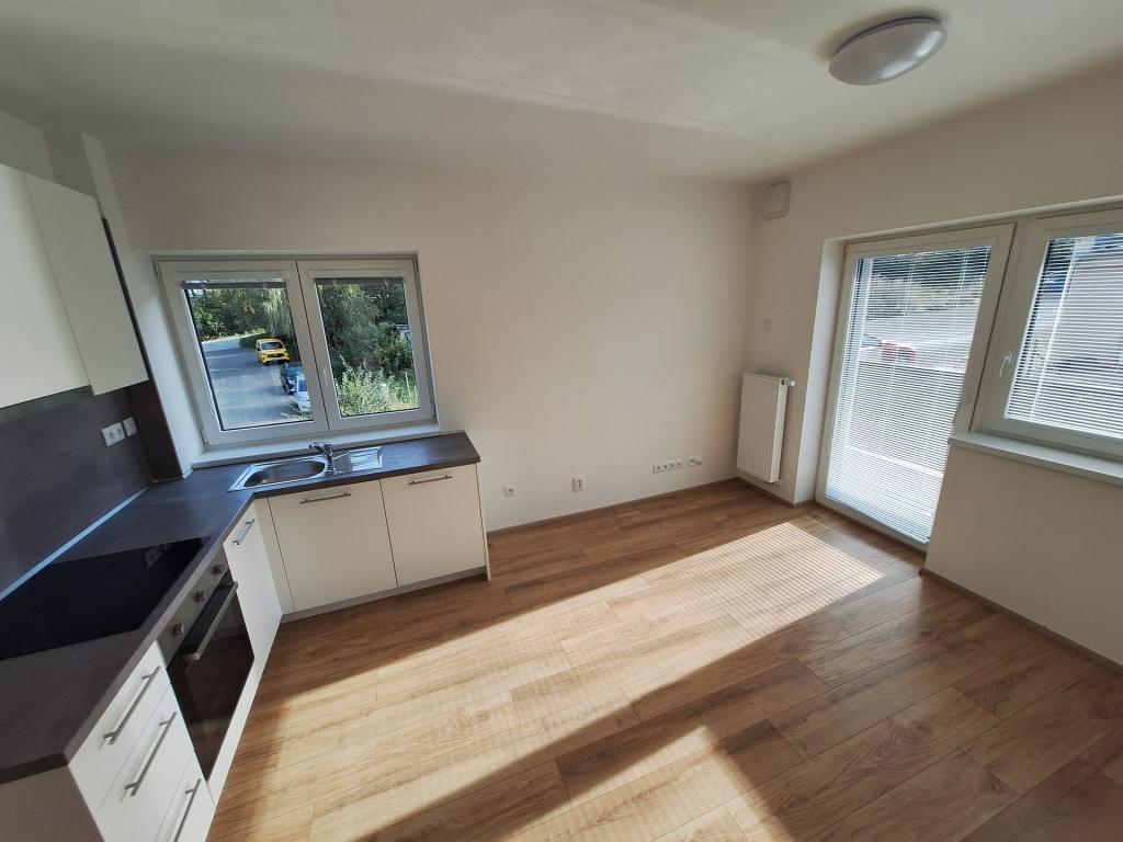 Pronájem bytu 2+kk 48 m2, Přáslavice – náhled fotky 3