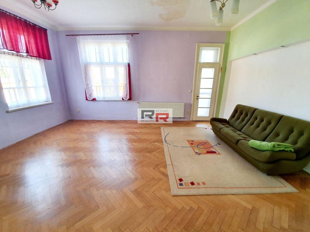 Pronájem bytu 1+1 52 m2