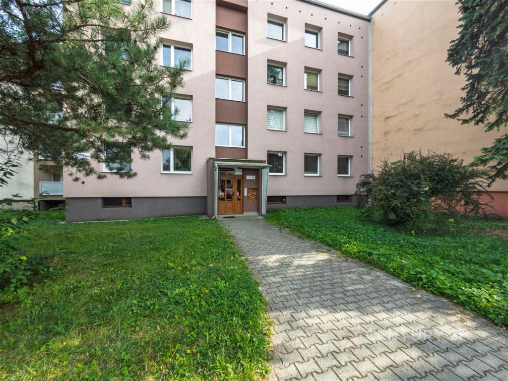 Pronájem bytu 1+1 42 m2