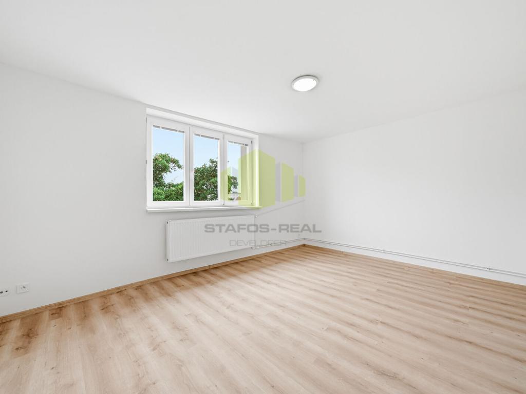 Pronájem bytu 1+1 37 m2