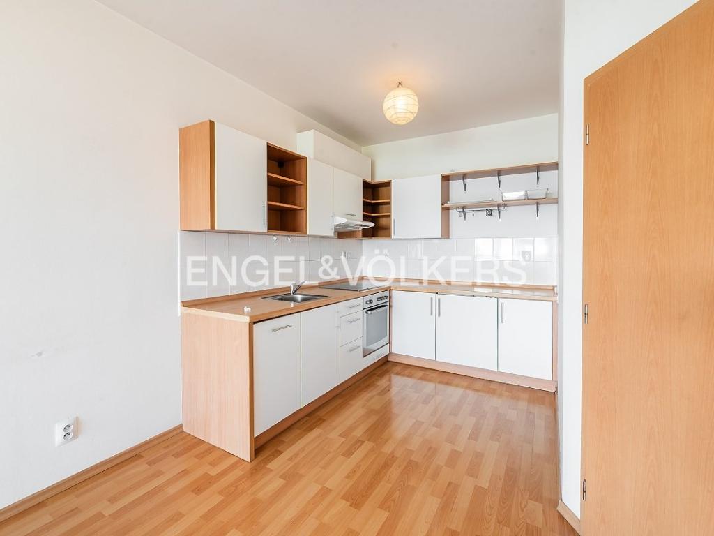 Pronájem bytu 2+kk 52 m2