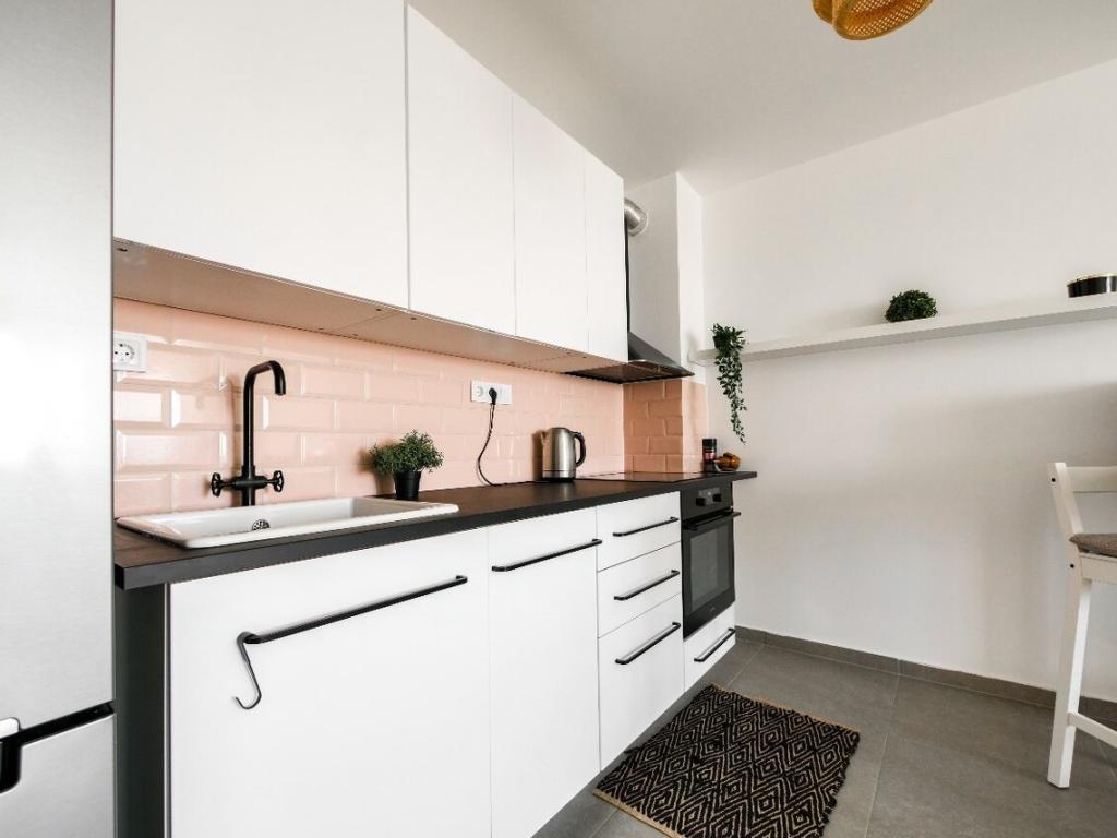 Pronájem bytu 1+1 46 m2