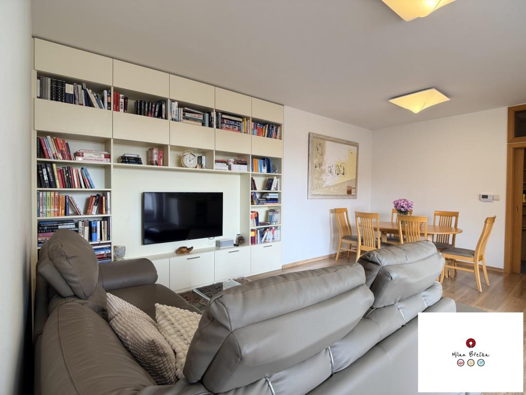 Pronájem bytu 4+kk 123 m2
