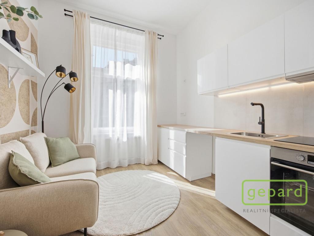 Prodej bytu 1+kk 24 m2, Praha – náhled fotky 4