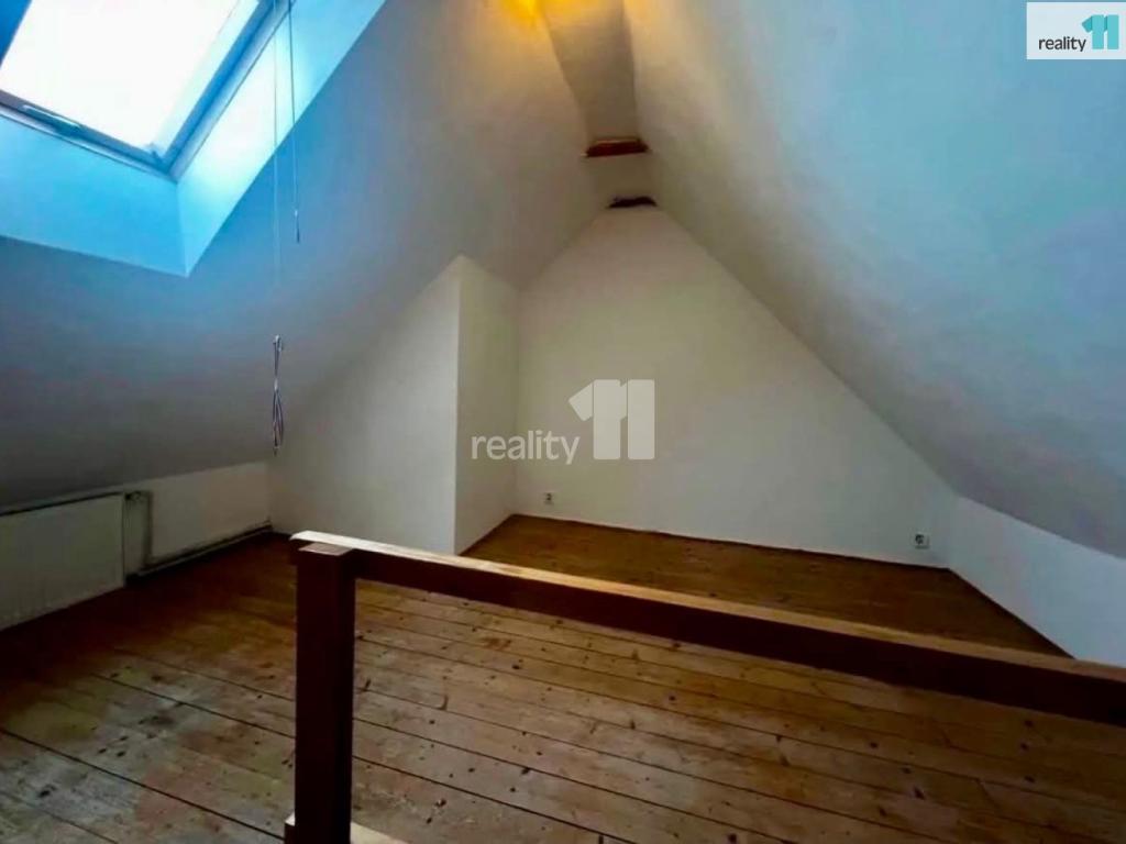 Pronájem bytu 2+kk 50 m2