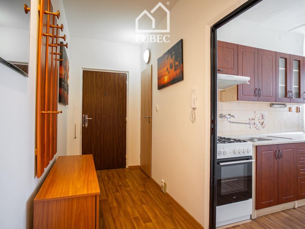 Pronájem bytu 2+1 60 m² – pohled 2