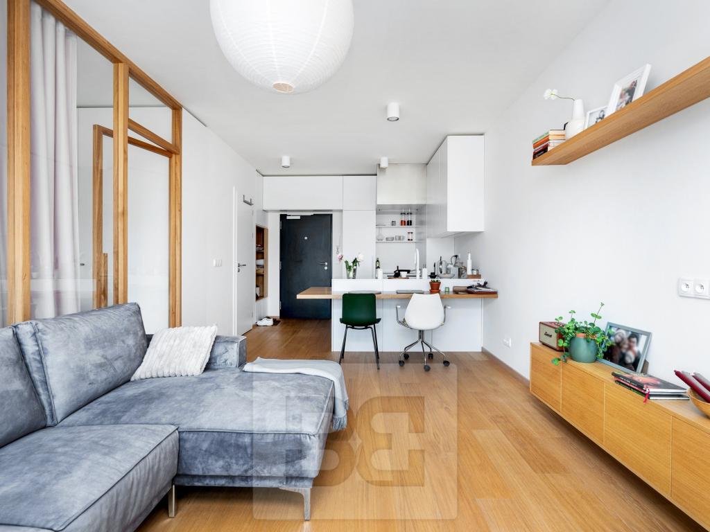 Prodej bytu 2+kk 46 m2, Praha – náhled fotky 8