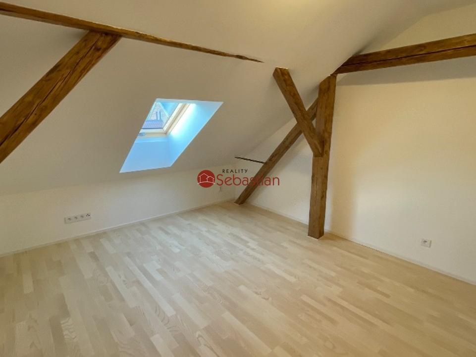 Pronájem bytu 4+kk 99 m2, Hořice – náhled fotky 6