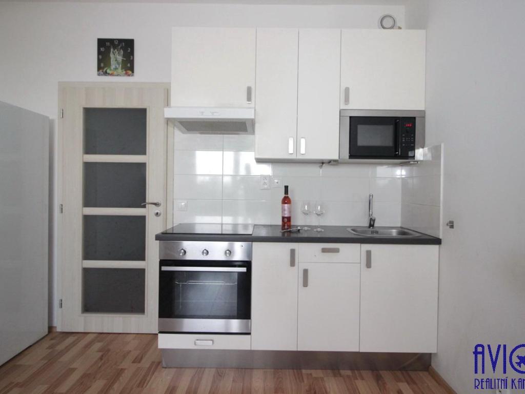 Pronájem bytu 1+kk 34 m2