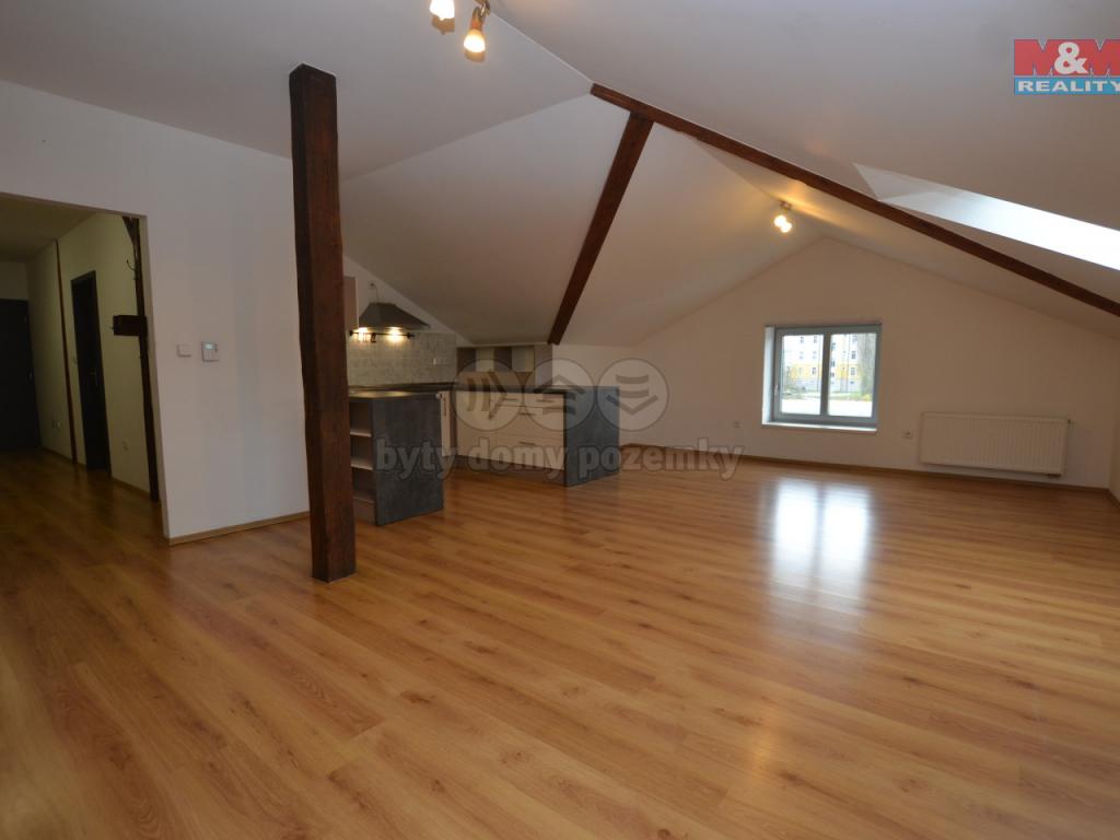 Pronajem bytu 2+kk 102 m2