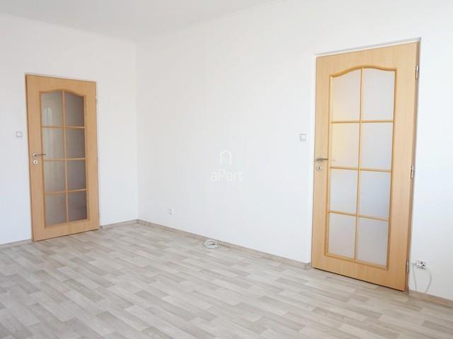 Pronájem bytu 2+1 57 m2