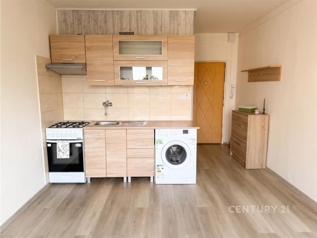 Pronájem bytu 2+kk 38 m2
