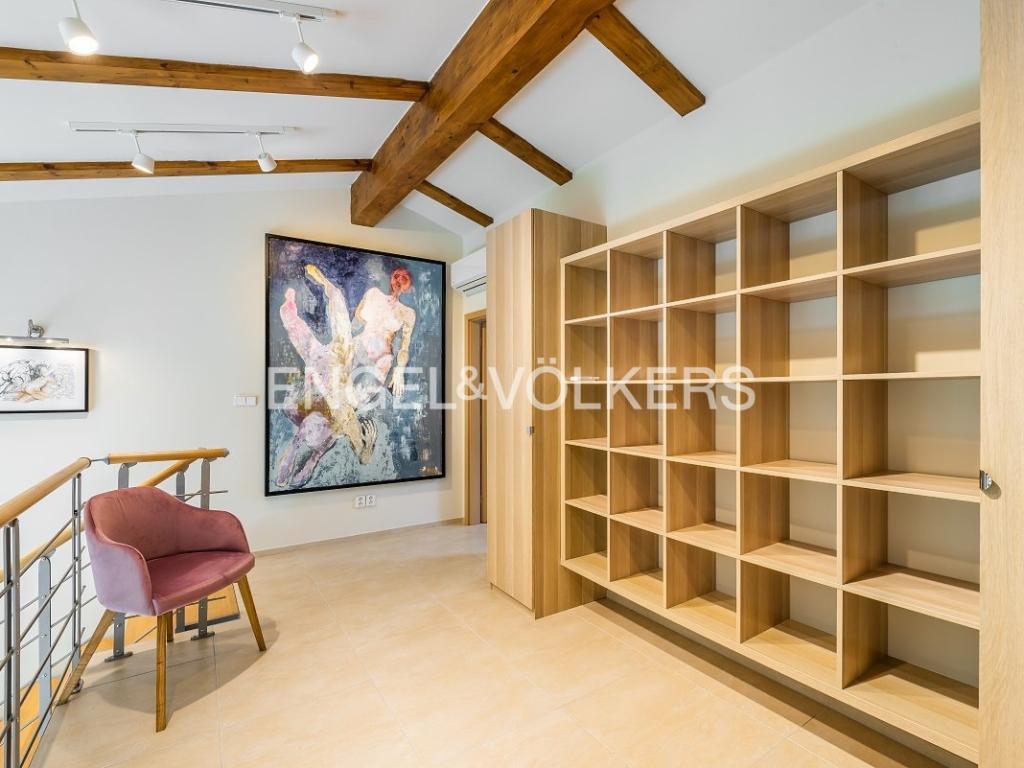 Pronájem bytu 2+kk 87 m2, Praha – náhled fotky 8