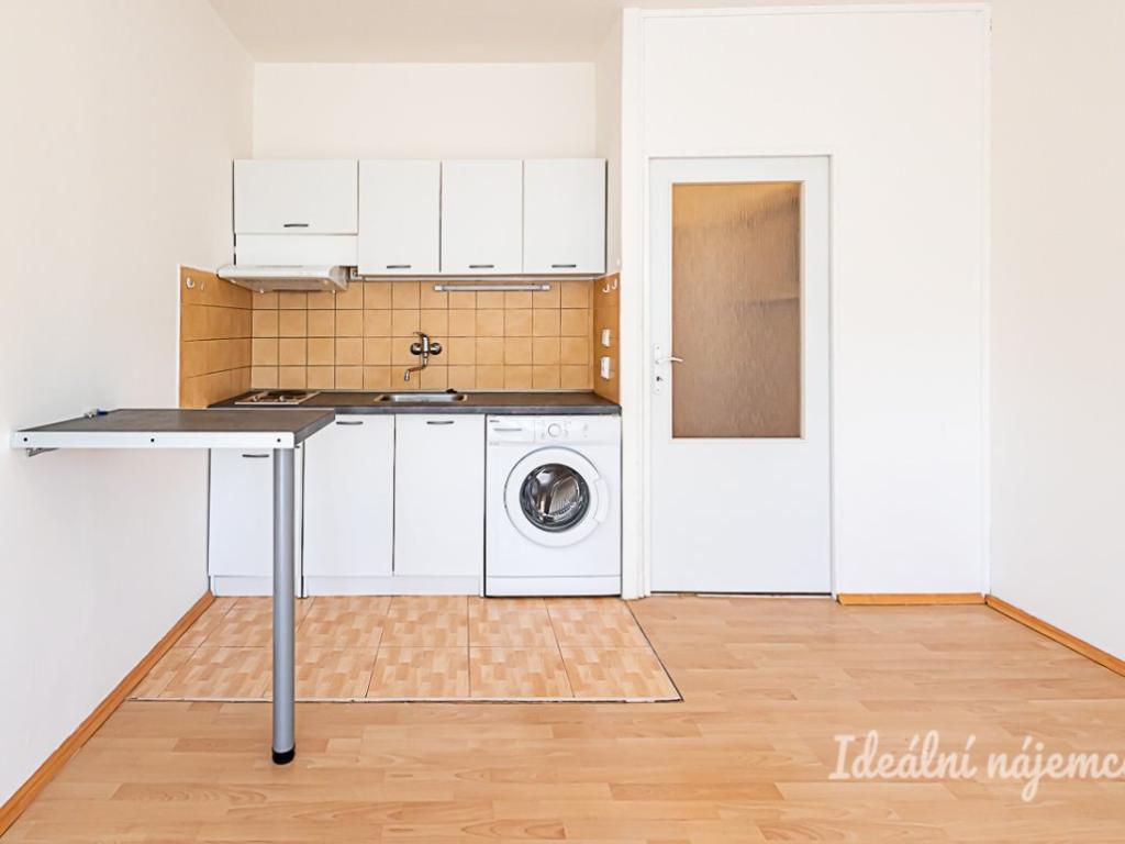 Pronájem bytu 1+kk 33 m2
