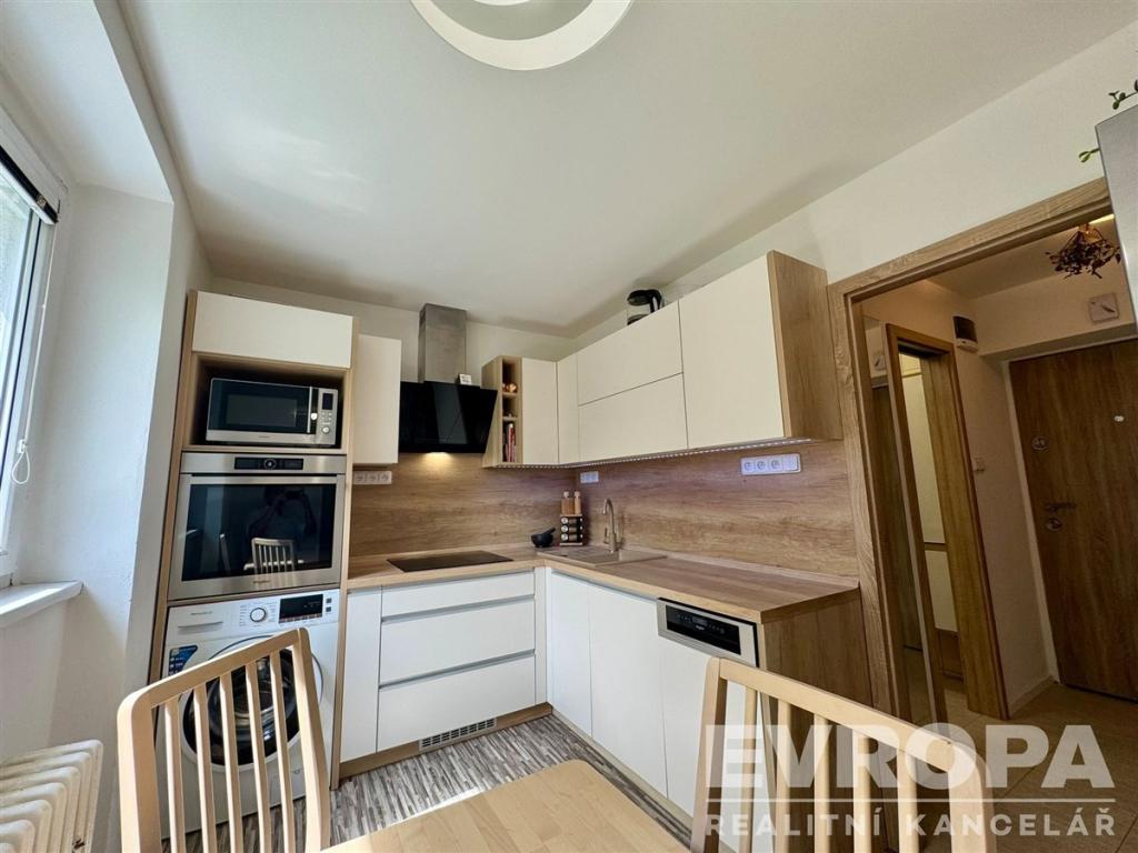 Pronájem bytu 1+1 30 m2, Plzeň – náhled fotky 8