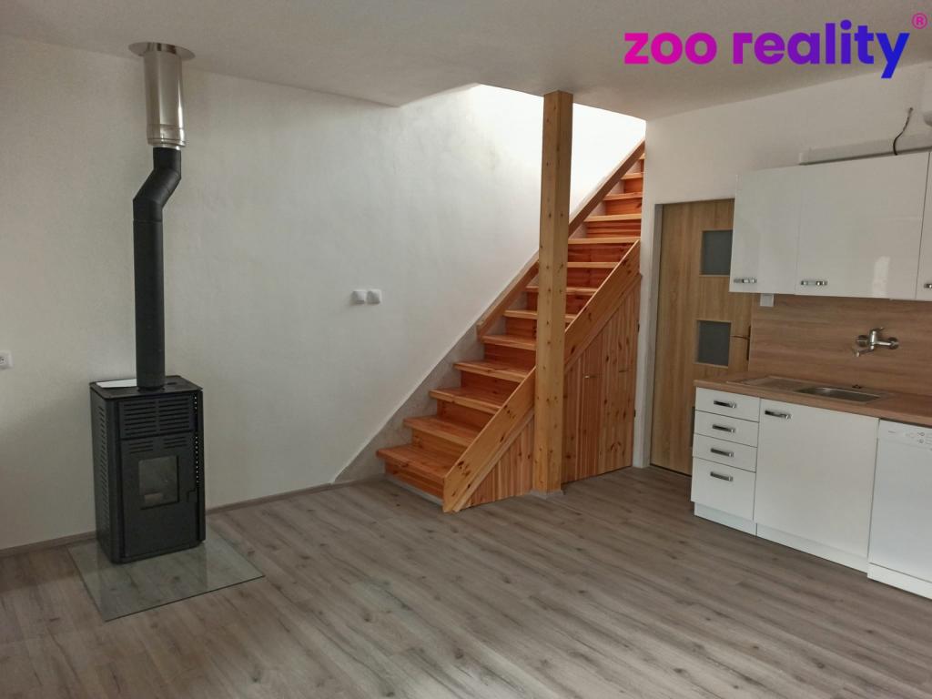 Pronájem bytu 3+kk 77 m2