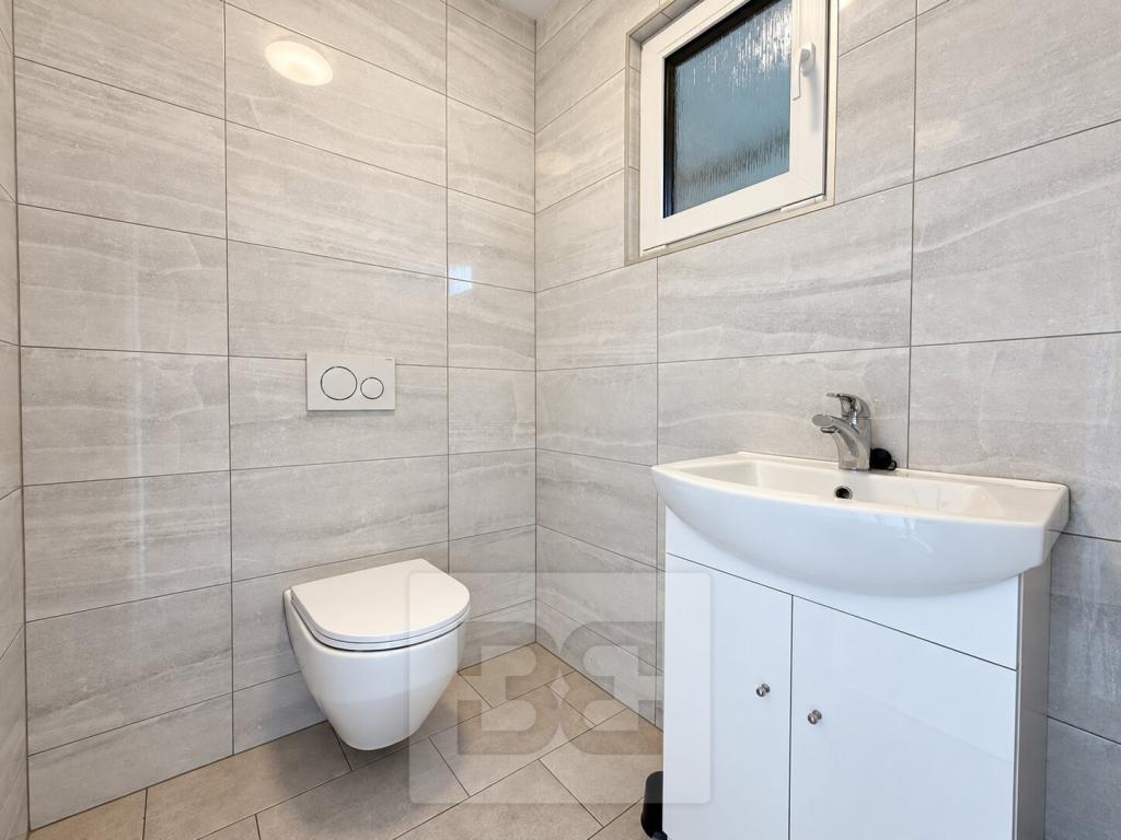 Pronájem domu 130 m2, Dolní Dunajovice – náhled fotky 17