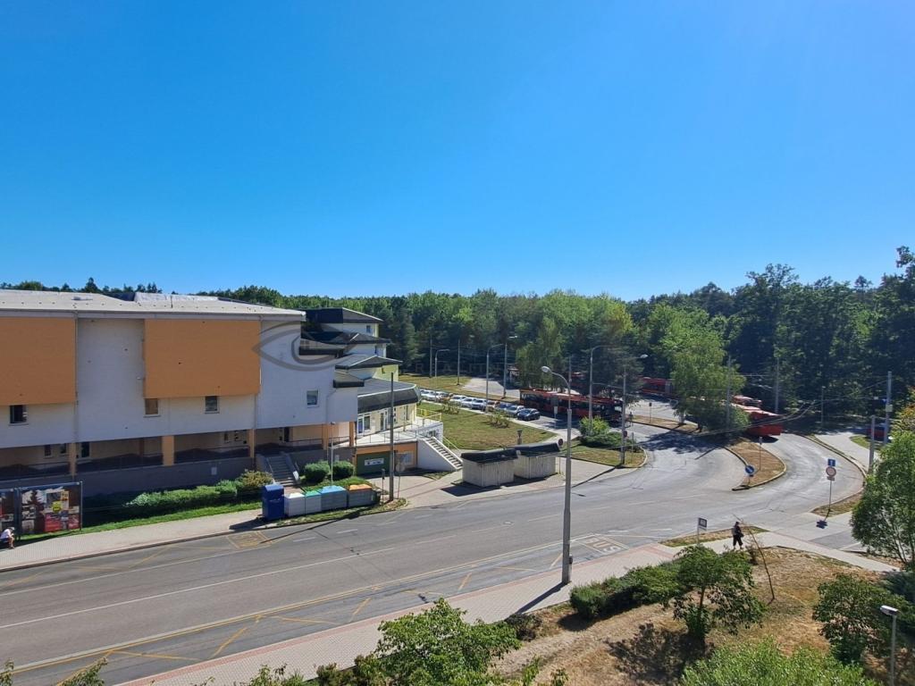 Pronájem bytu 3+1 70 m2, České Budějovice – náhled fotky 17