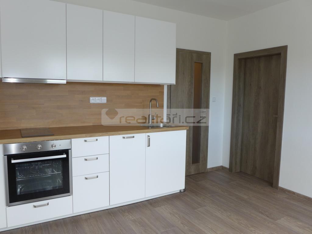 Pronájem bytu 1+1 35 m2
