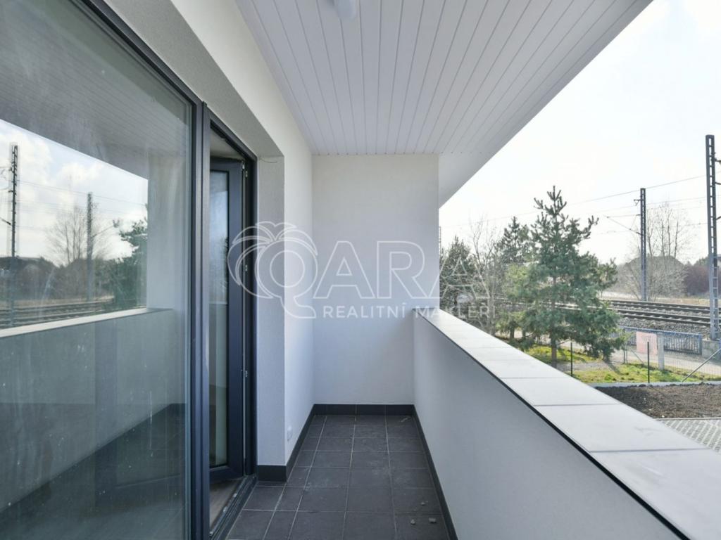 Pronájem bytu 2+kk 61 m² – pohled 5