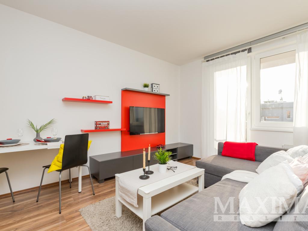 Pronájem bytu 1+kk 32 m2