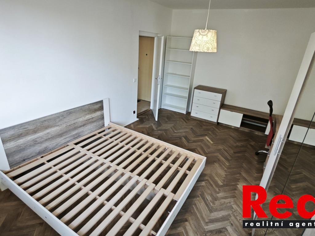 Pronájem bytu 1+1 37 m2
