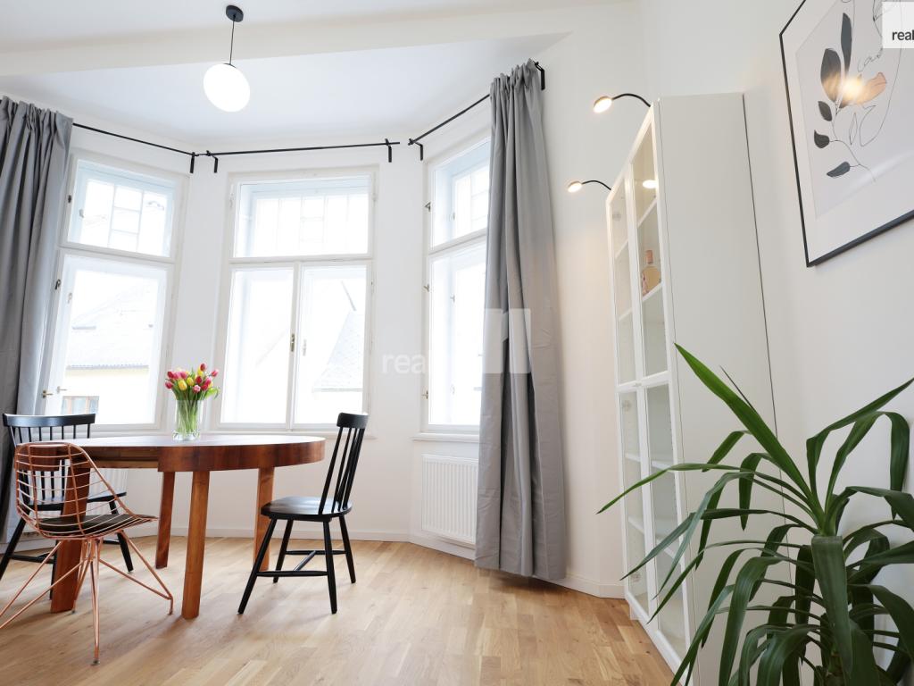 Pronájem bytu 2+kk 60 m2