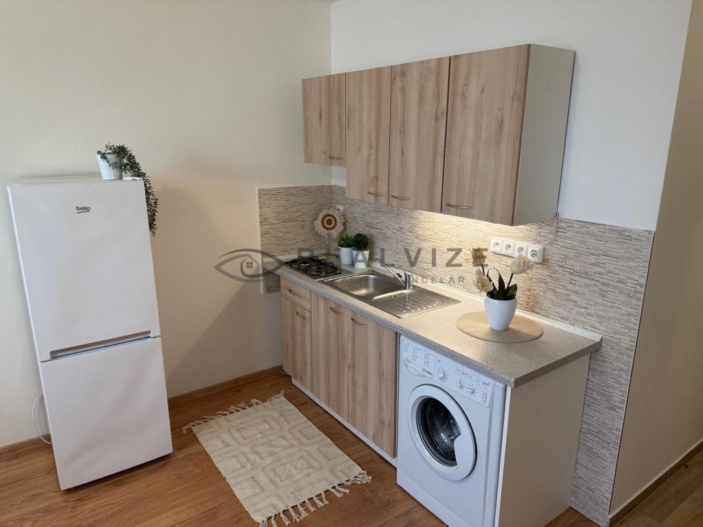 Pronájem bytu 2+kk 37 m2