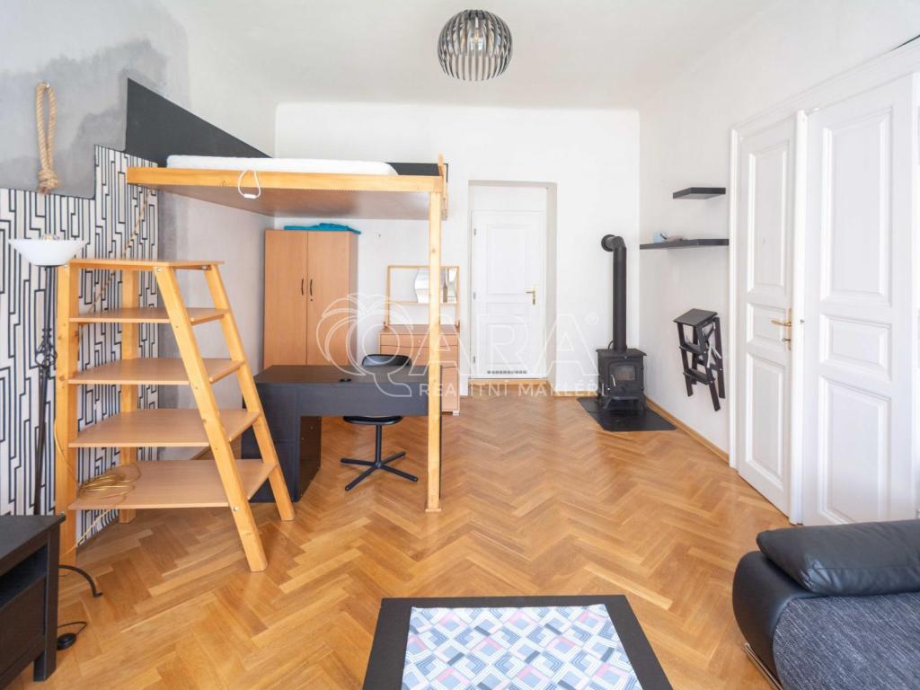 Pronájem bytu 2+kk 43 m2