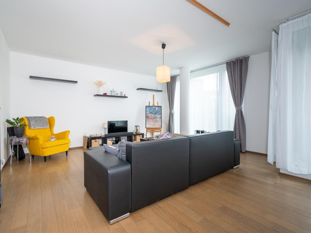 Pronájem bytu 2+kk 60 m2
