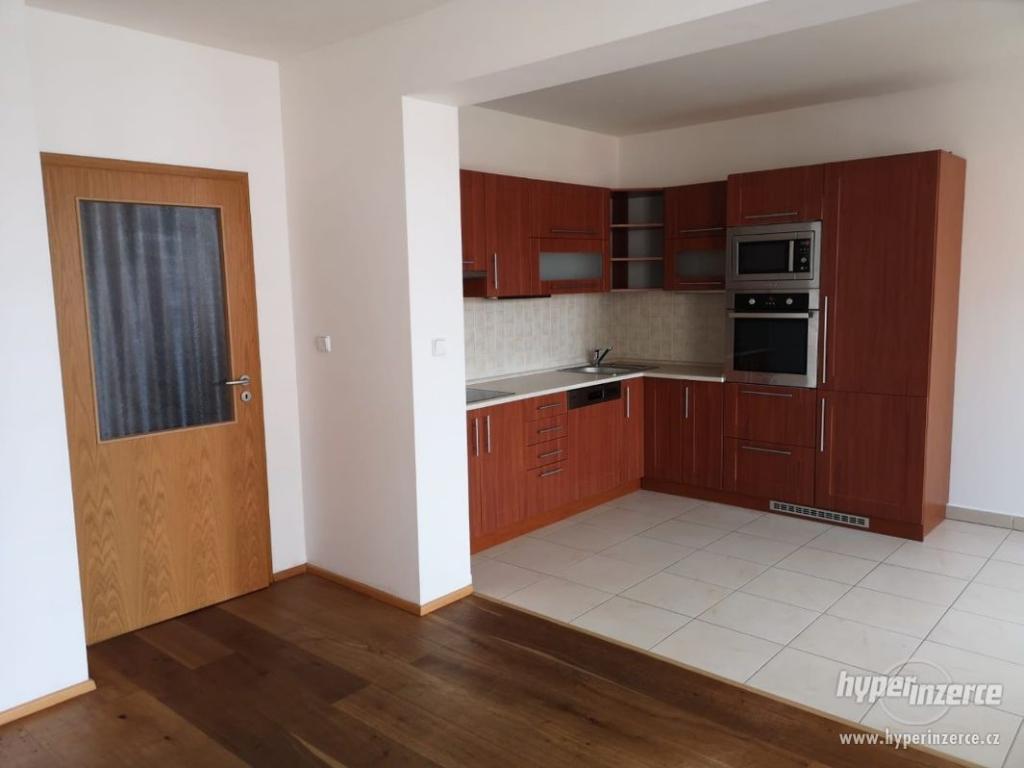 Pronajem bytu 3+kk 69 m2