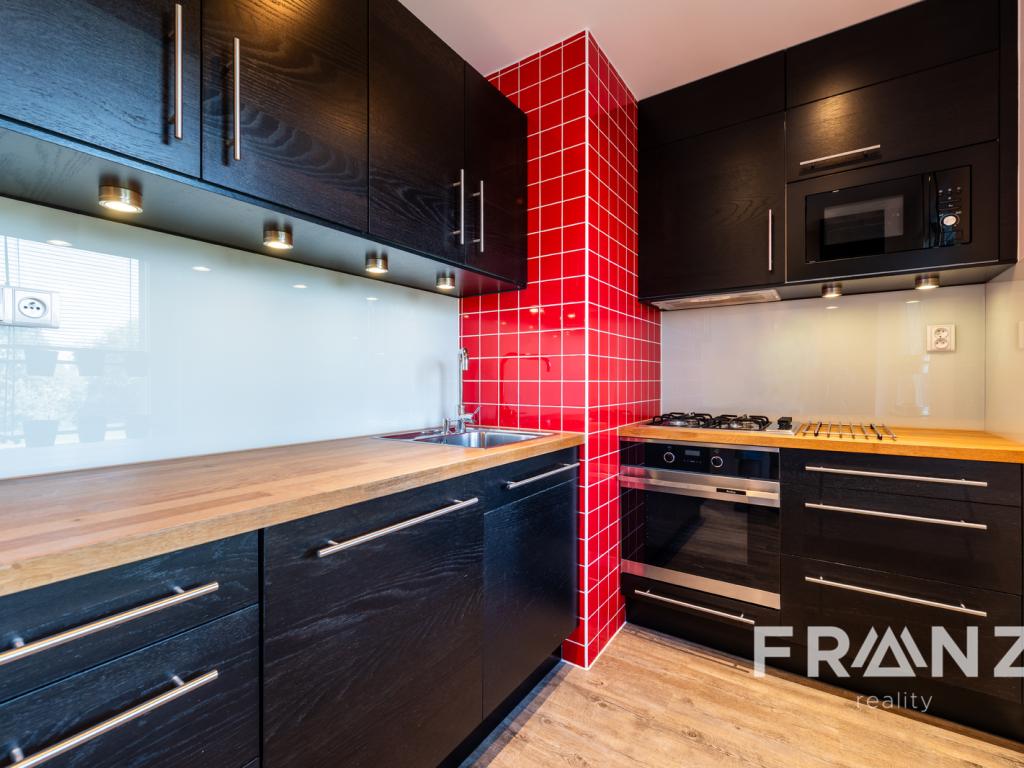 Pronájem bytu 1+1 35 m2