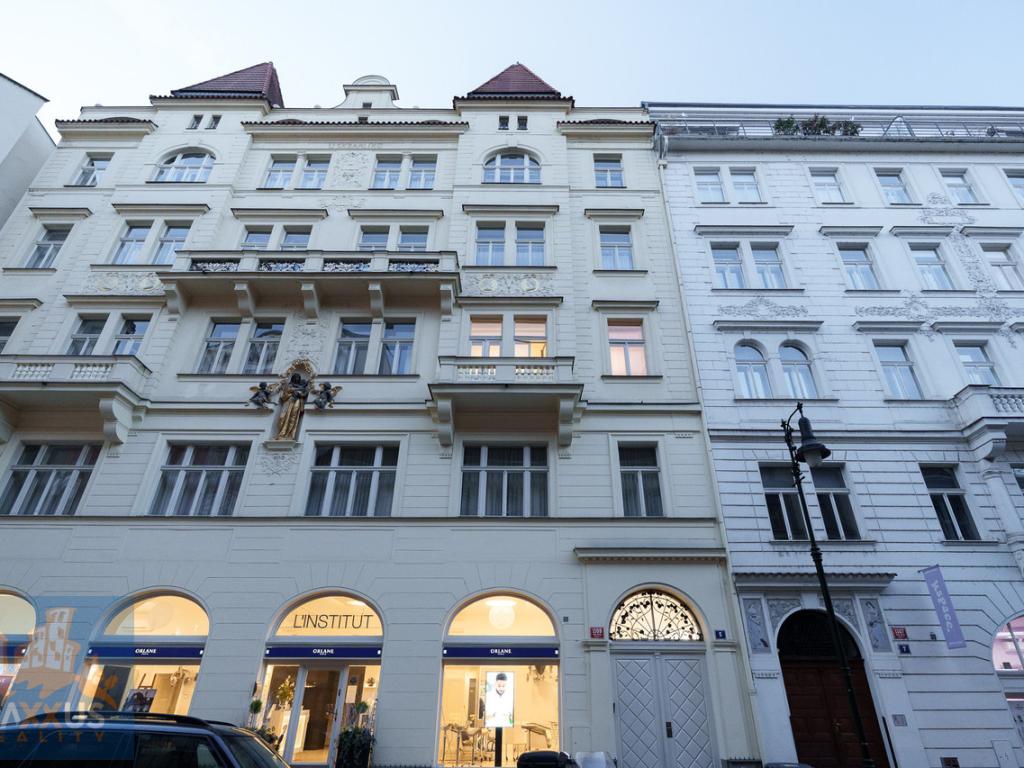Pronájem bytu 3+kk 76 m2, Praha – náhled fotky 25